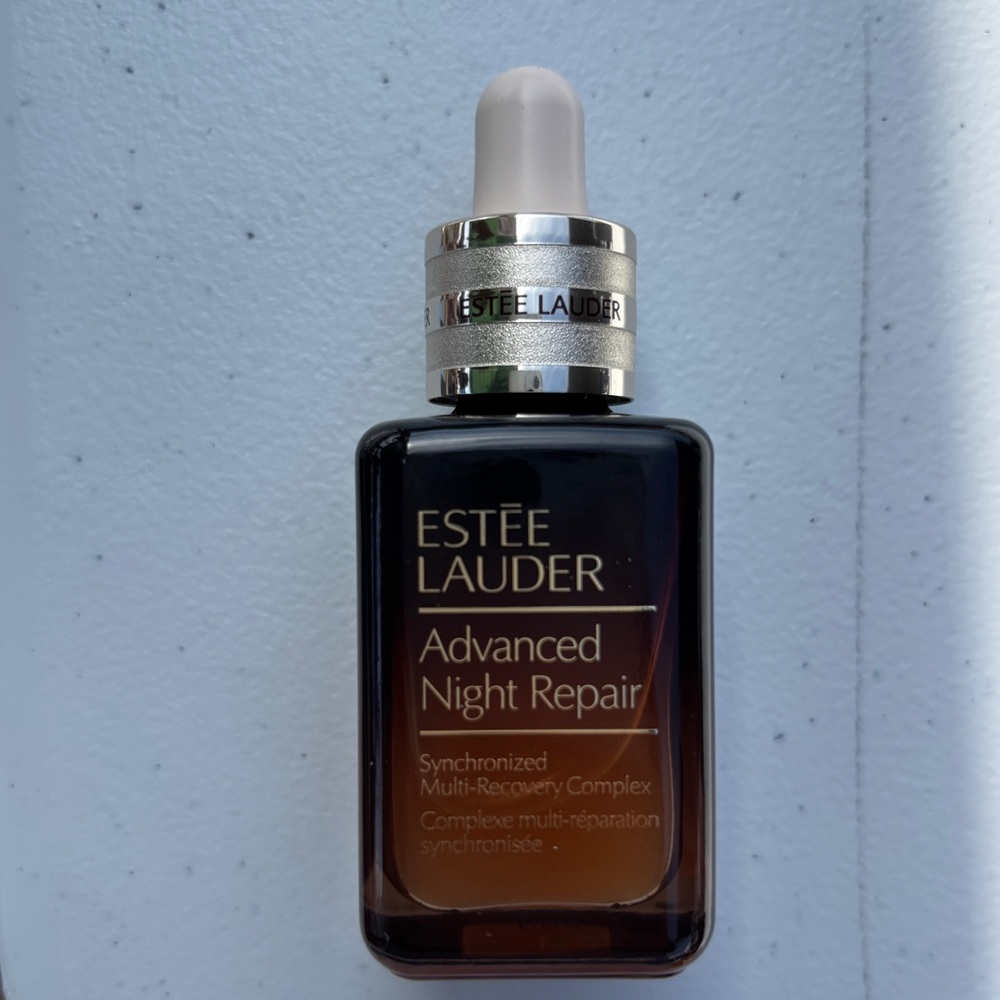 Estee Lauder Advanced Night Repair Serum – Dark Brown & Gold Dropper. 1 FL.OZ